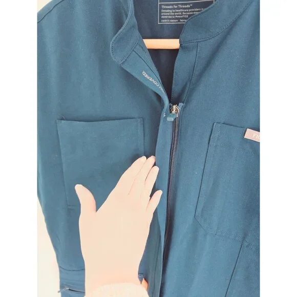 FIGS Rafaela Cargo Scrub Jumpsuit Deep Reef Blue Orange L Large Short Sleeves - Picture 6 of 10